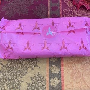 Brand New Jeffree Star Blood Sugar Palette